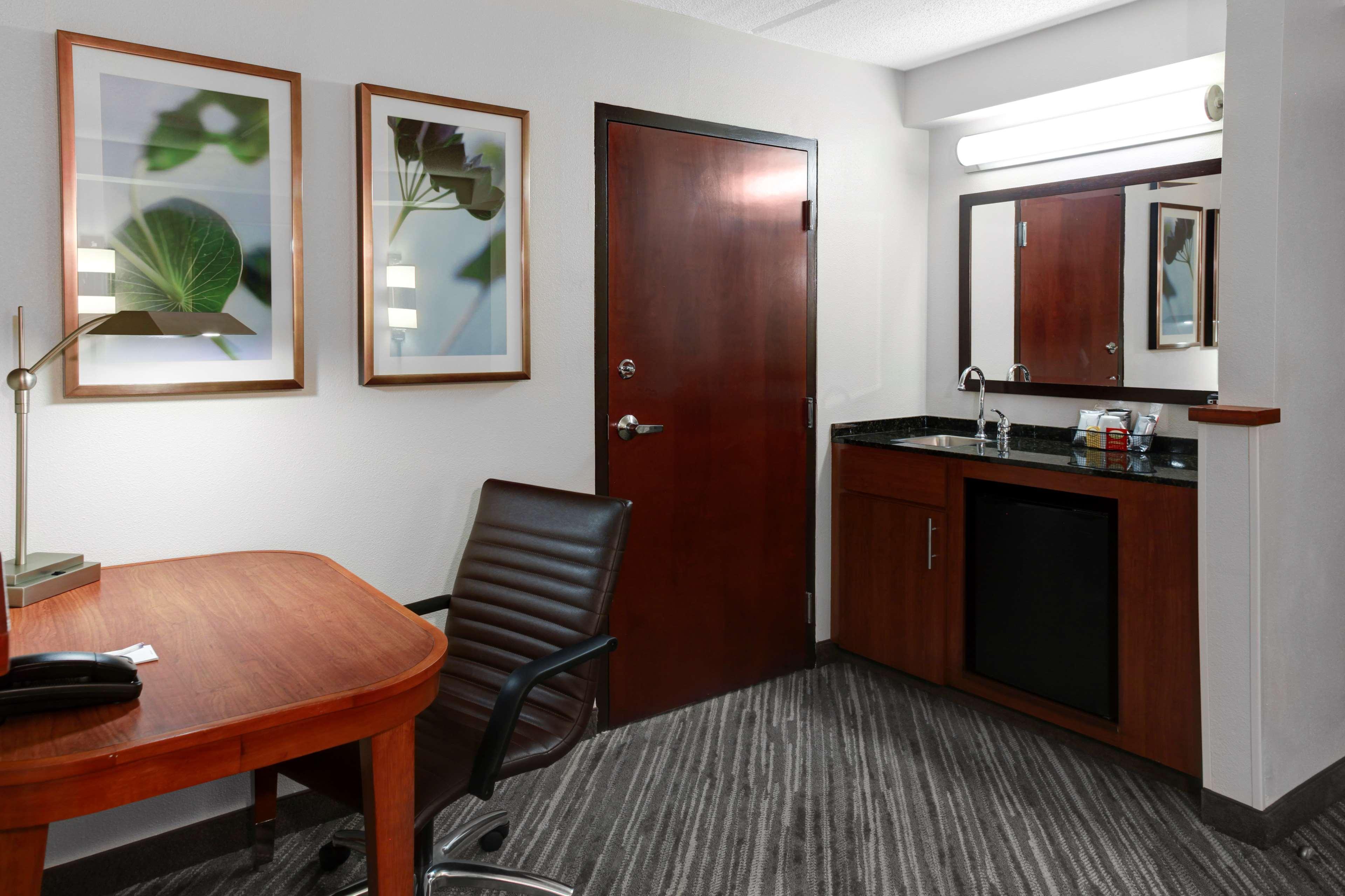 Hyatt Place Pittsburgh Airport - Robinson Mall Robinson Township Exterior foto